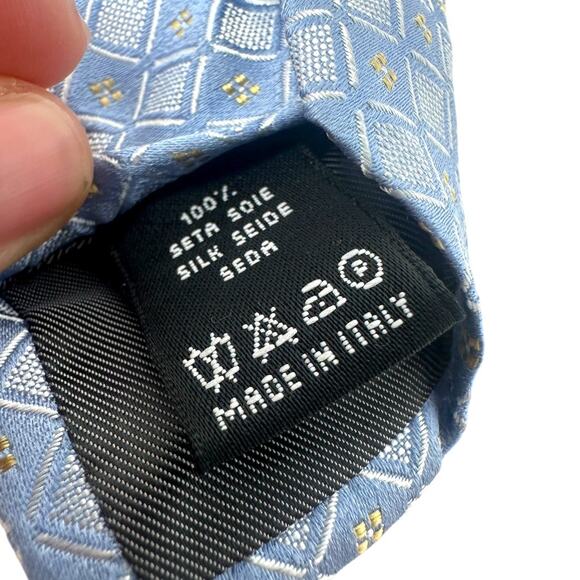 Valentino Blue Geometric Silk Tie – 100% Luxury Italian Designer Necktie - Picture 6 of 8